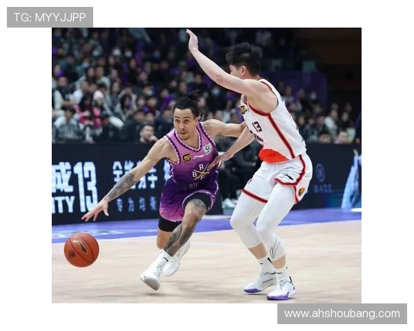 赛后分析：北京篮球队与南京篮球队球员个人能力对比与表现评估