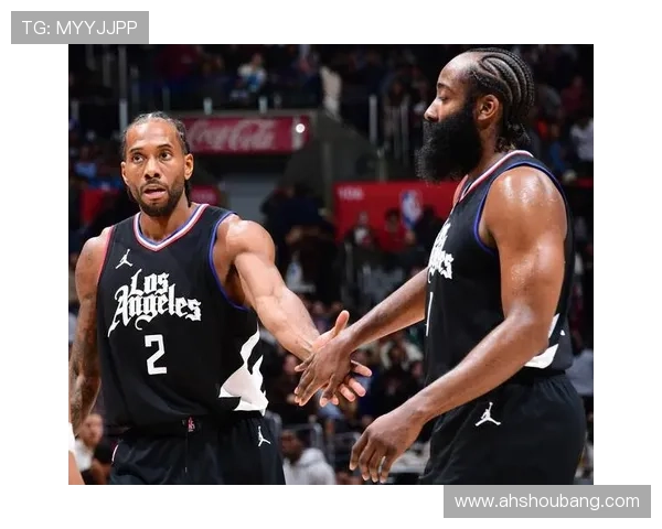 足球明星们的NBA观战之旅揭秘与他们的篮球情缘